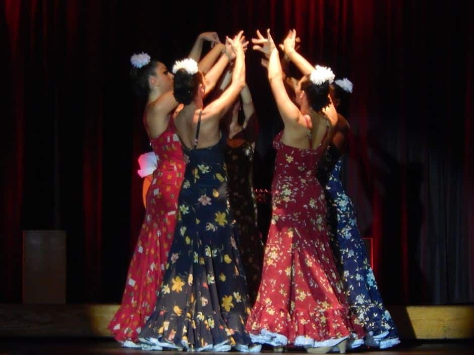 Flamenco Show in Barcelona Tänzerinnen