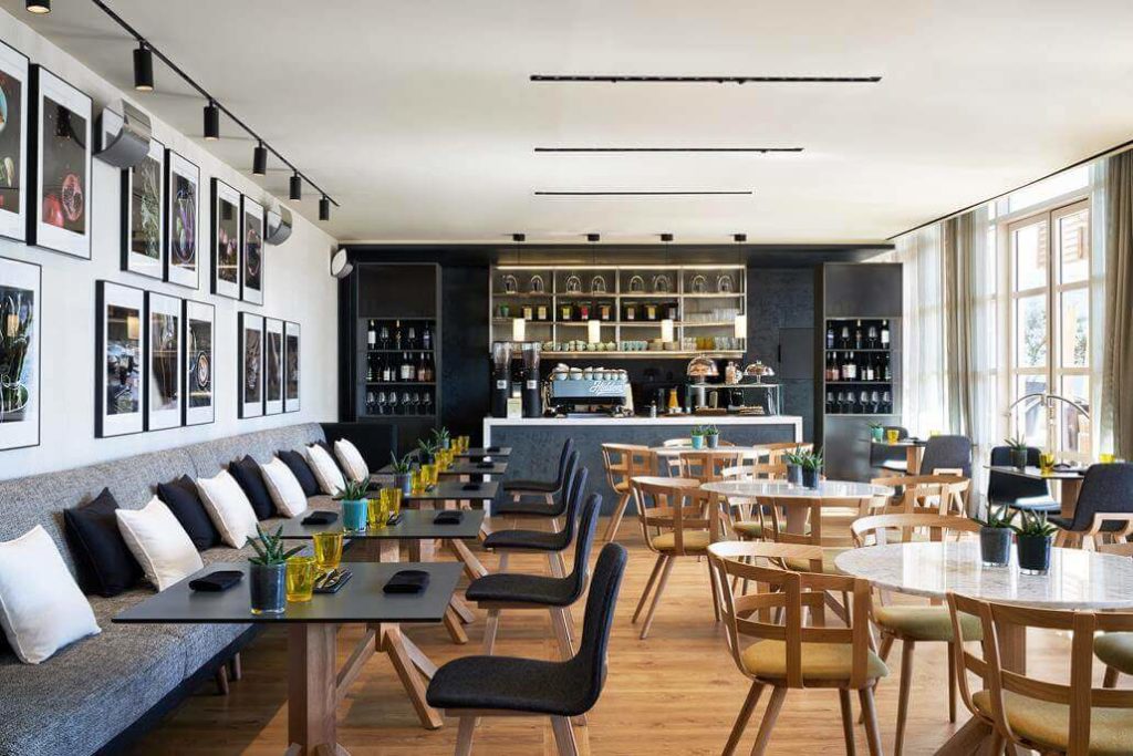 Hotel Arts Barcelona Cafe