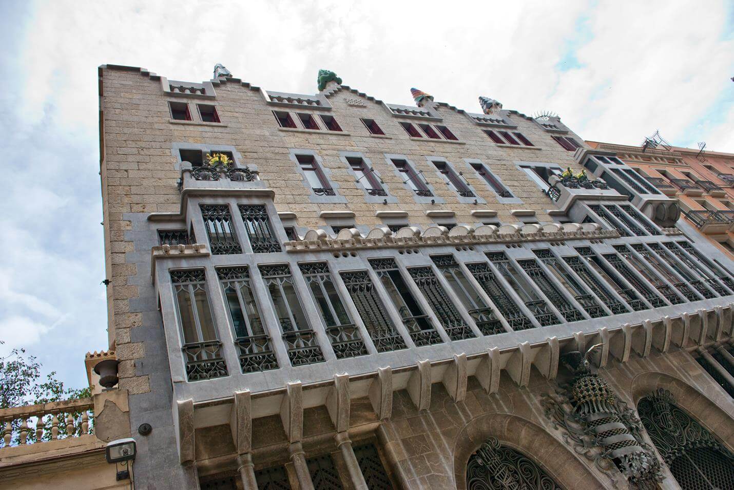 Palau Güell in Barcelona - Top
