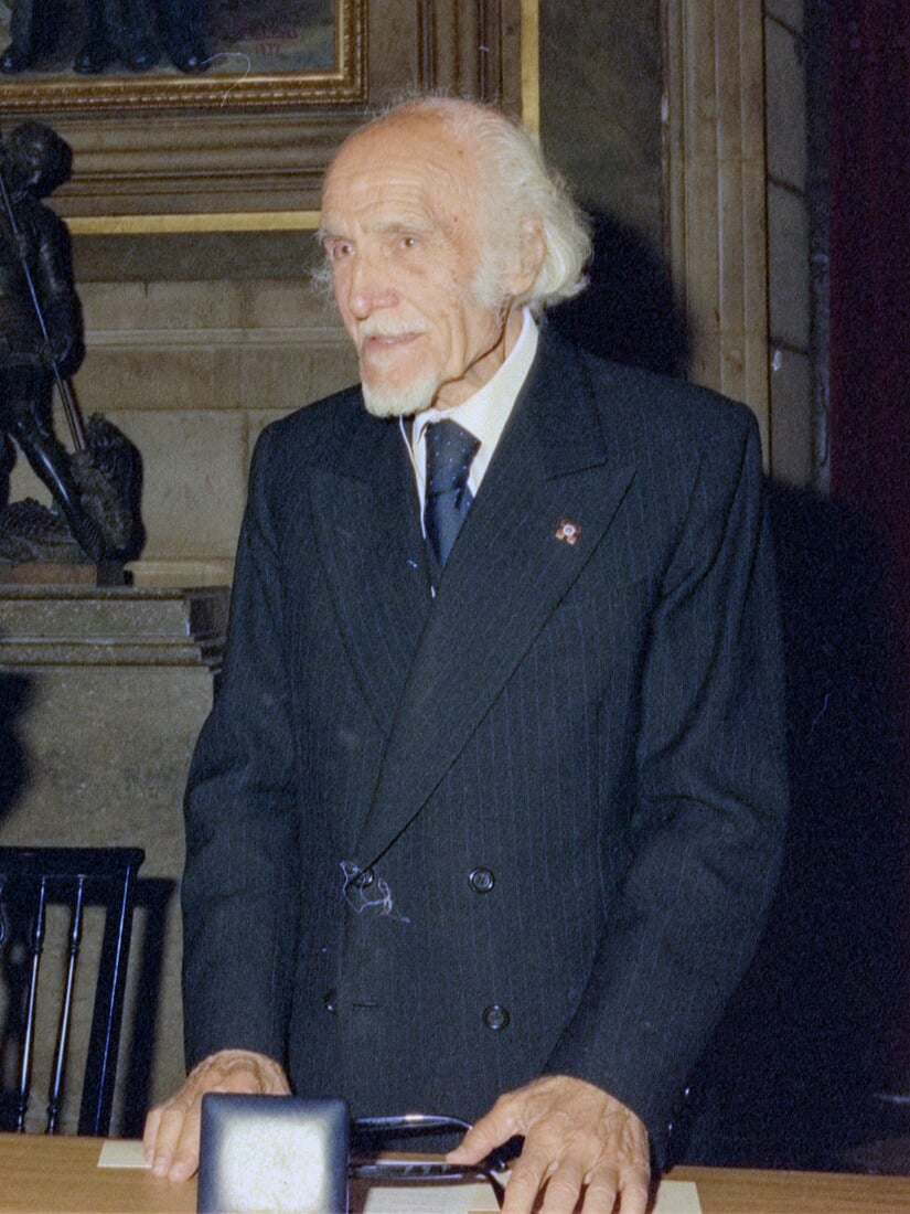 Frederic Marès Portait